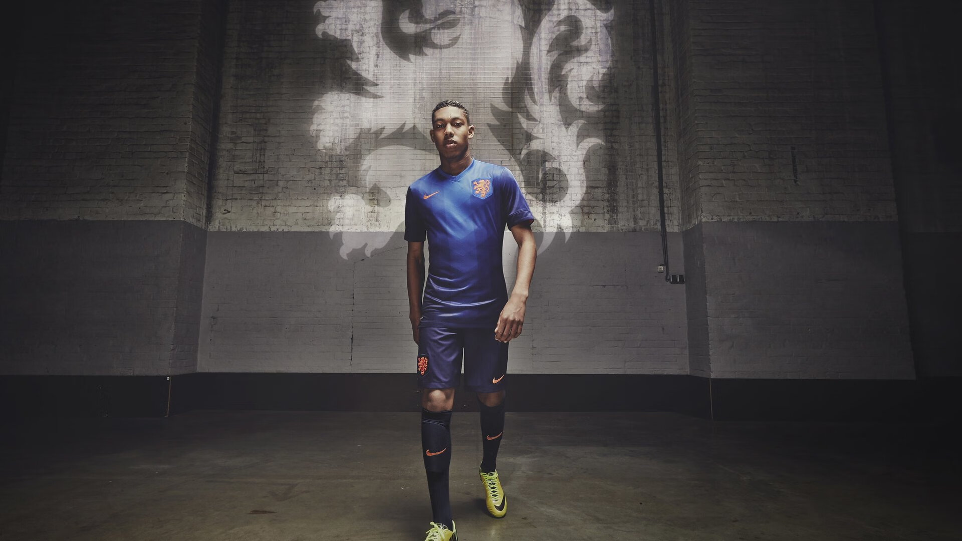 国家队技术统计分析是否及时跟进