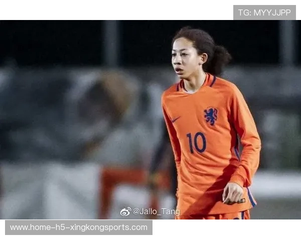 阿贾克斯继续稳居荷甲榜首，冠军争夺愈加紧张，阿贾克斯b队能升荷甲吗